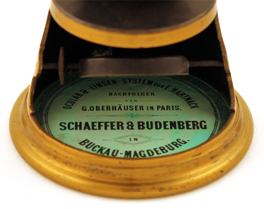 Engell's Patentmikroskop: Beschreibung im Fu&szlig;