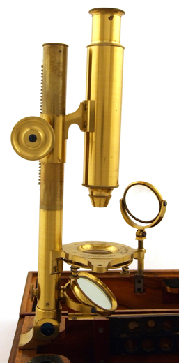 Mikroskop von Utzschneider und Fraunhofer in M&uuml;nchen um 1820