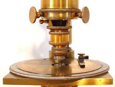 Dr. E.Hartnack # 22553: Verschlie&szlig;barer Schlitz f&uuml;r Verz&ouml;gerungspl&auml;ttchen