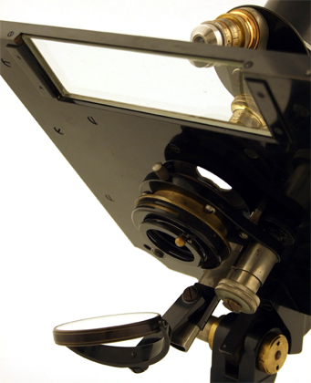 Ernst Leitz Wetzlar, Mikroskop f&uuml;r Gehirnschnitte: Beleuchtungsapparat