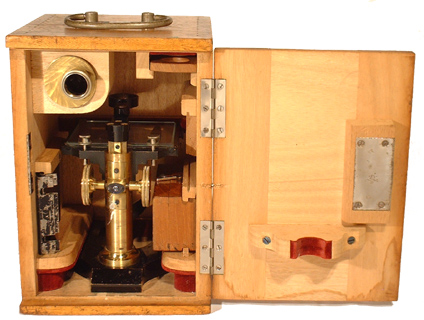 Leitz Pr&auml;parierstativ im Kasten