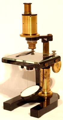 Ernst Leitz Wetzlar: Pr&auml;parierstativ mit bildaufrichtendem Tubus