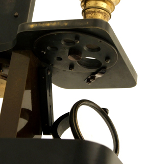 kleines Mikroskop von G. & S. Merz in M&uuml;nchen, No. 997: Blendung