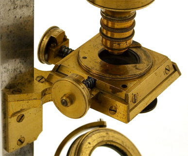 Mikroskop von Pistor in Berlin: Detail des Tisches