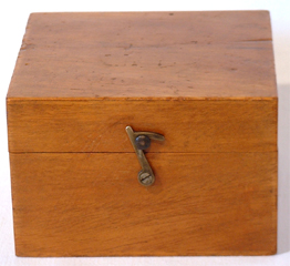 Schatulle f&uuml;r Polarisationsapparat