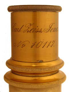 Mikroskop Carl Zeiss Jena #10117 - Signatur