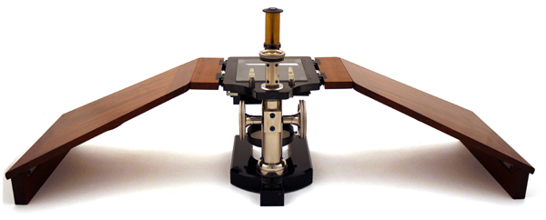 Carl Zeiss Jena: Pr&auml;pariermikroskop nach Paul Mayer