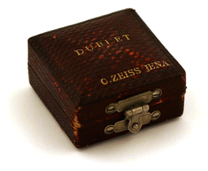 Carl Zeiss Jena, kleines Pr&auml;pariermikroskop P V: Doublet