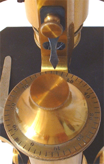 Zeiss # 4415: Index am Feintrieb