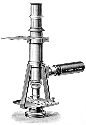 Ernst Leitz Demonstrationsmikroskop. Abb. aus: Ernst Leitz Optische Werkst&auml;tte Wetzlar: Mikroskope und Nebenapparate; Nr. 40; Wetzlar 1902 