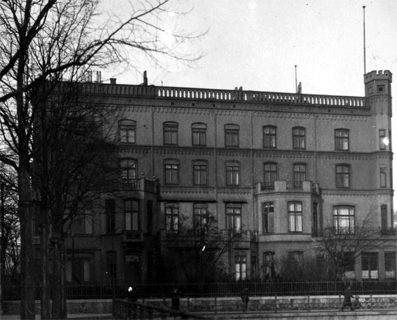 Mineralogisch-petrographisches Institut der Universit&auml;t Hamburg, Esplanade 1 c; Foto um 1935